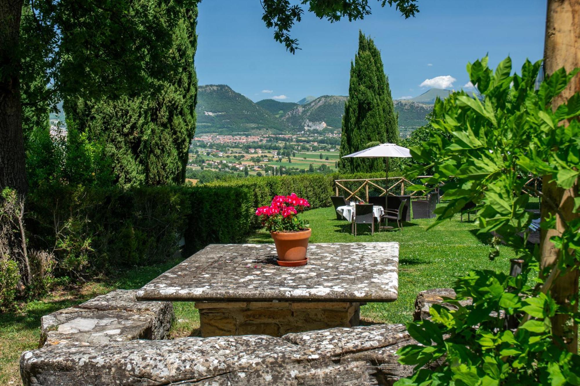 Willa Antica Residenza Montereano Gubbio Zewnętrze zdjęcie